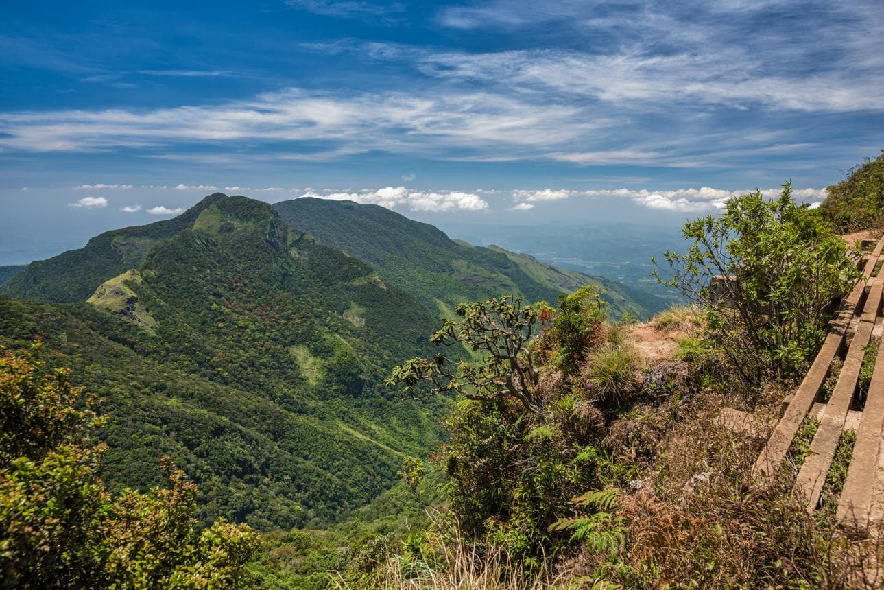 World's End viewpoint in Horton Plains National Park
