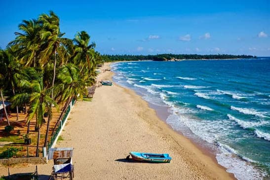 Uppuveli Beach in Trincomalee